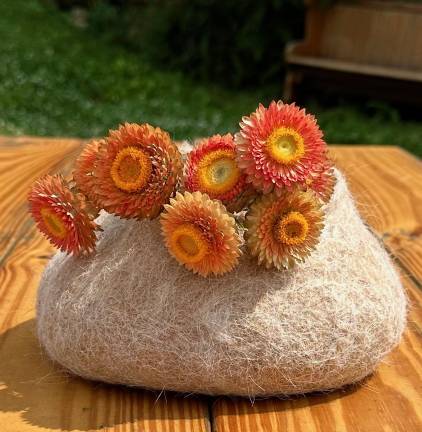 Zen and the art of felting a sunflower Zen and the art of felting a sunflower
