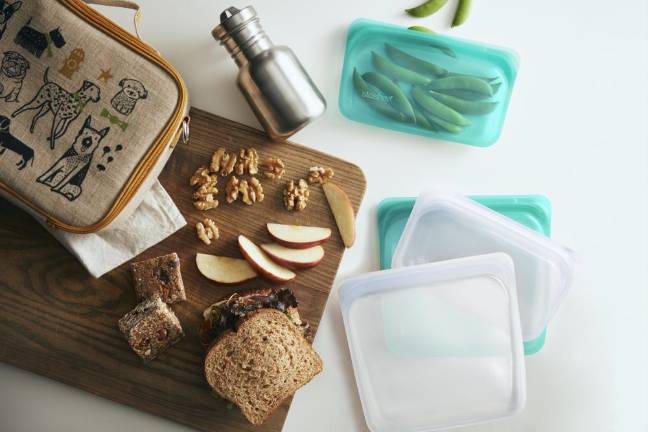 Stuff we dig Stasher bags make picnicking easy.