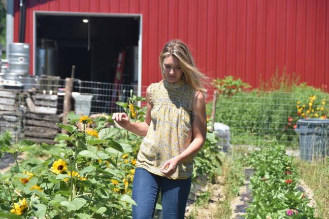 ‘Bride’s best friend’ grows local roots ‘Bride’s best friend’ grows local roots
