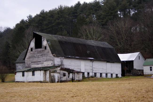 Pending: upscale condos or community farm?