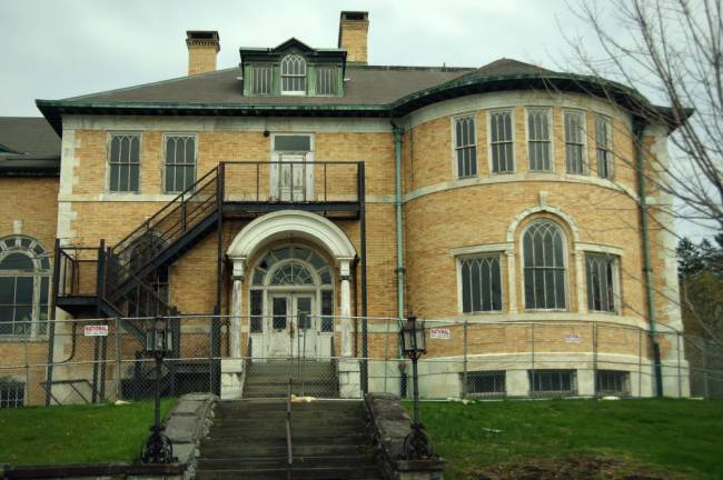 The Thorne Building, across town from the Bennett School, was the first rehabilitation project of the Millbrook Community Parternship. Mid-rehab, it’s being turned into a community center that will host film and theatre programs, a technology center, co-working space for local citizens, culinary programs, gallery space; music, dance and art studios.