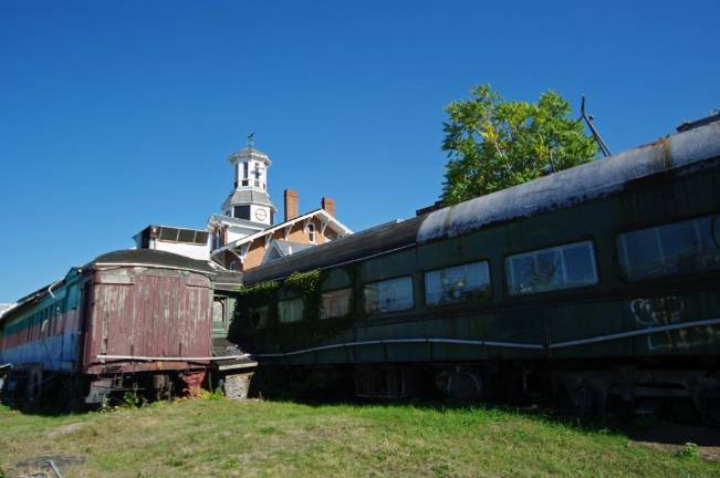 The abandoned exterior, photographed over a decade ago.