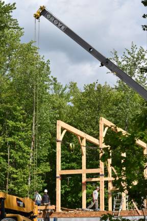 The ancient art of framing a house with huge beams, mallets and pegs is having a minor revival, but it’s still rare in the U.S., accounting for a fraction of a percent of new homes.