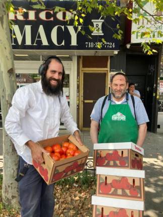 From field to soup kitchens, van loads of tomatoes