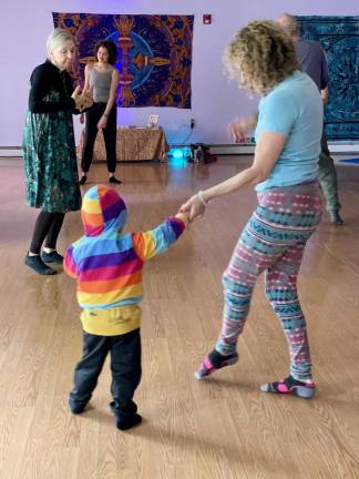 An intergenerational dance party