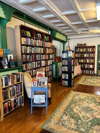 The indie bookstore is back