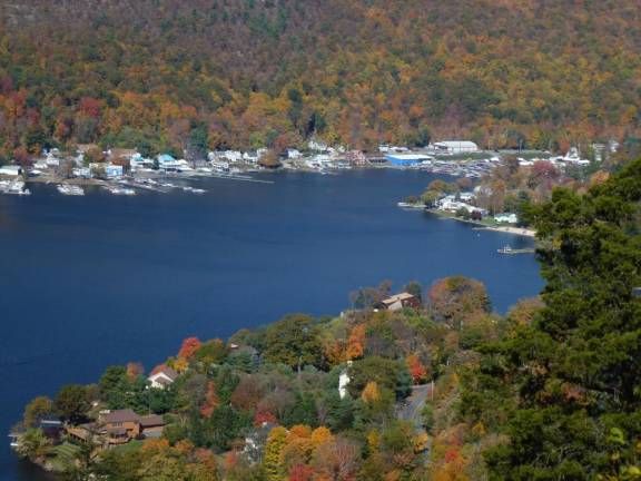 Greenwood Lake from above, a high-glamour panorama earned by a hard climb.